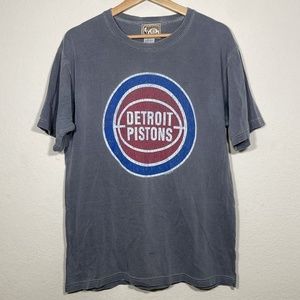 Detroit Pistons NBA Hardwood Classics Gray Graphic T Shirt Men Size Medium